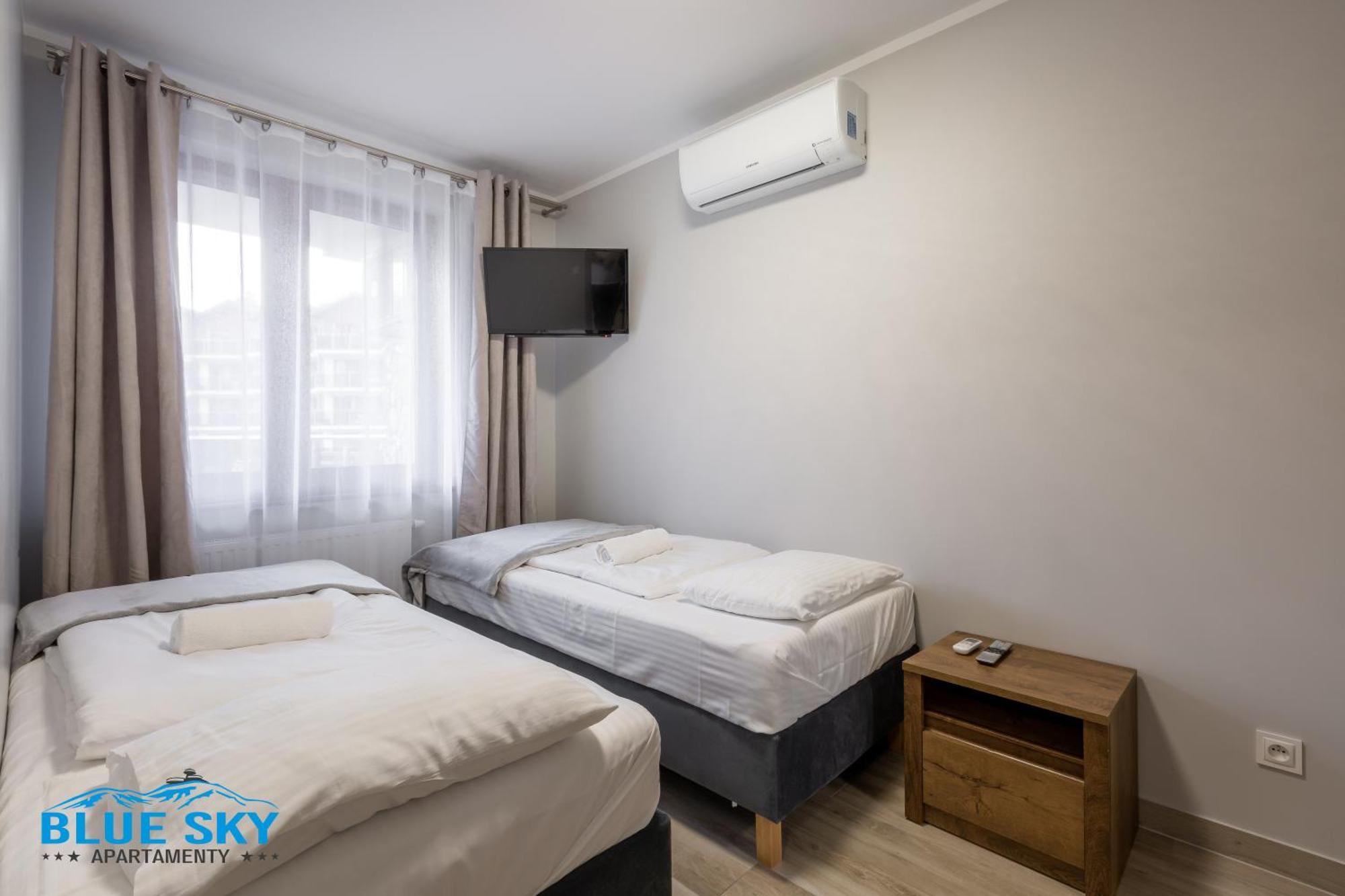 Apartamenty Bluesky: Mountain View Retreat in Karpacz Room photo